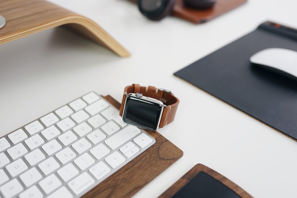 Le design unique des montres en bois : tendance incontournable de cet hiver